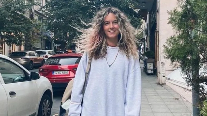 Hanzade Ofluoglu Kimdir Kac Yasinda Survivor 2021 Gonulluler Takimi Yarismacisi Hanzade Ofluoglu Nereli Medya Haberleri