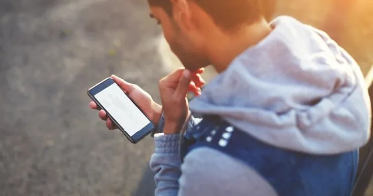 Uzun süre ekrana bakmanın zararları