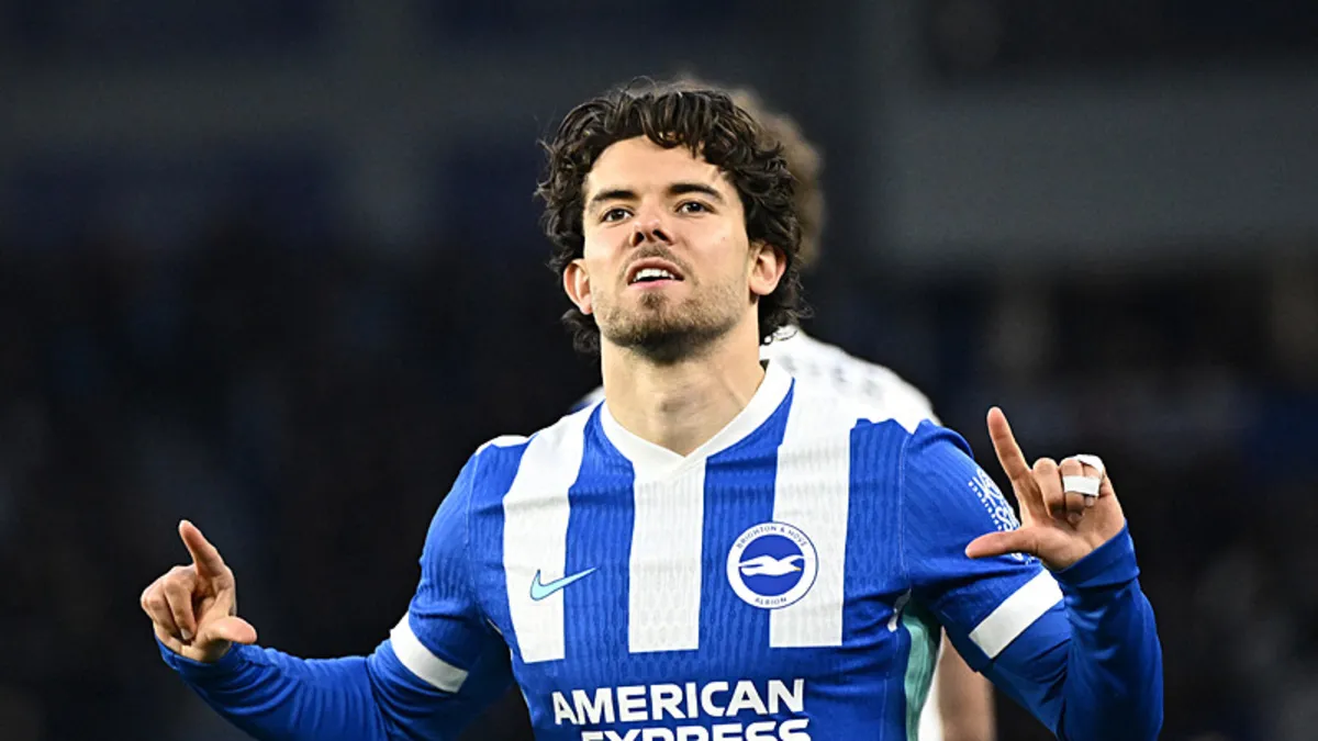 Brighton’da Ferdi Kadıoğlu’na dev talip çıktı! Brighton’da Ferdi Kadıoğlu’na dev talip çıktı!