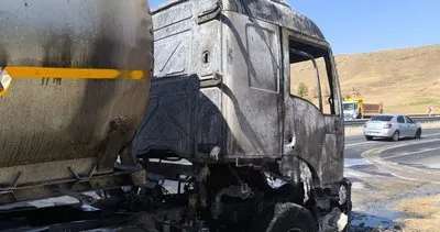 Cizre’de seyir halindeki Akaryakıt Kamyonu alevlere teslim oldu #sirnak