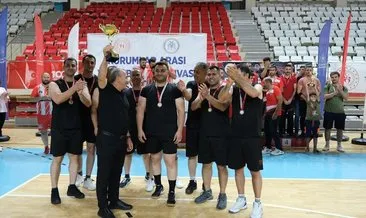 15 Temmuz Demokrasi ve Millî Günü 2024 Yılı Kurumlar arası voleybol turnuvası şampiyonu İl Emniyet Müdürlüğü oldu