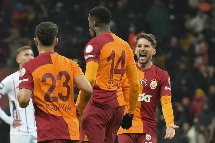 Son dakika Galatasaray haberi: Galatasaray’dan 3 bomba birden! Premier Lig’den yeni golcüyle anlaşıldı...