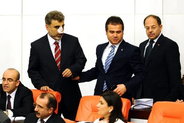 Meclis'te anayasa görüşmeleri