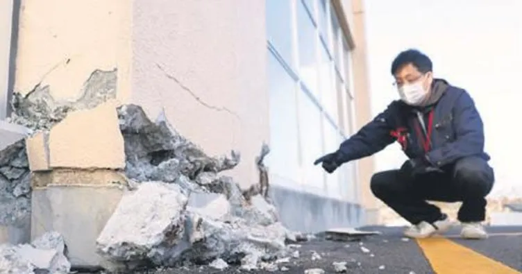 7.2’lik deprem hastaneyi vurdu