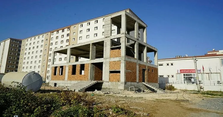 Altınşehir mahallesi Taziye Evi inşaatı yükseliyor