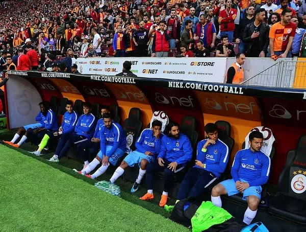 Galatasaray - Trabzonspor maçından kareler!