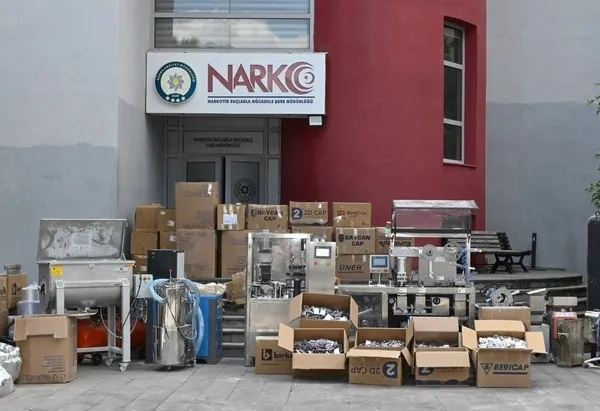 adanada-dev-uyusturucu-operasyonu-1779523806573.jpg