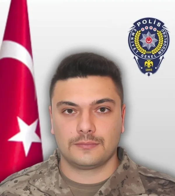 Şehit Özel Harekat Polisi Mustafa Karapınar
