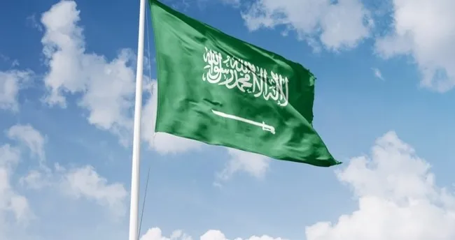 Suudi Arabistan'da bayrak, arma ve milli marş değişikliği! - Son Dakika Haberler