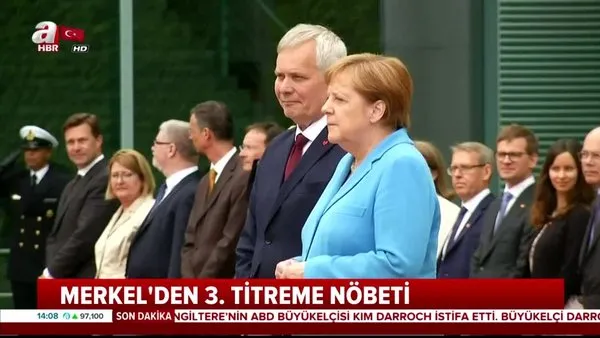 Almanya Başbakanı Angela Merkel üçüncü kez titreme nöbeti geçirdi