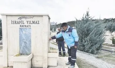 Karşıyaka Mezarlığı’nda bakım onarım yapılıyor