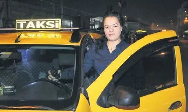 İzmir’in kadın taksicisi ilgi odağı oldu