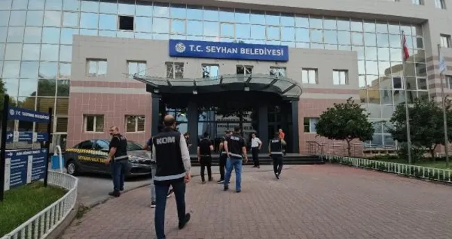 Adana'da Seyhan ve Çukurova belediyelerine rüşvet operasyonu