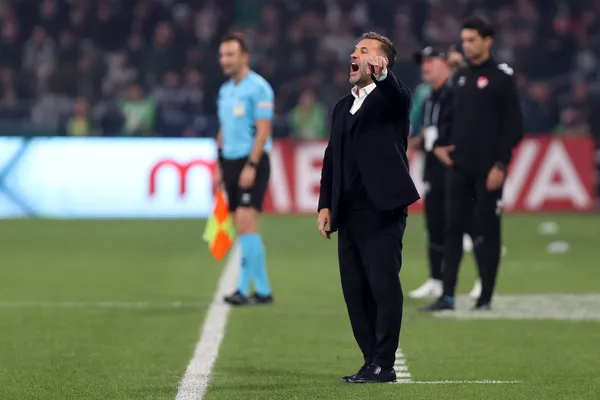 okan-buruk-hedefim-bu-sene-de-sampiyon-olmak-1793392612801.jpg