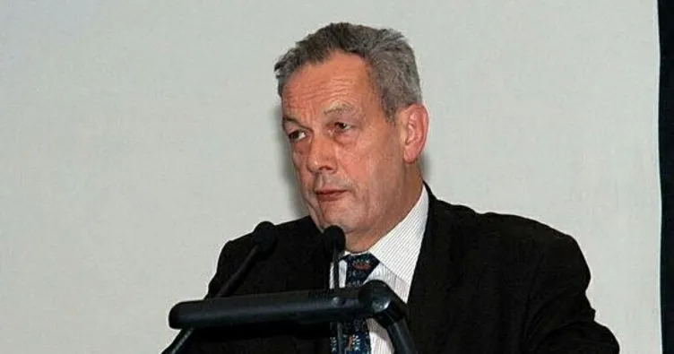 Türkiye dostu tarihçi Prof. Dr. Norman Stone için Budapeşte’de tören