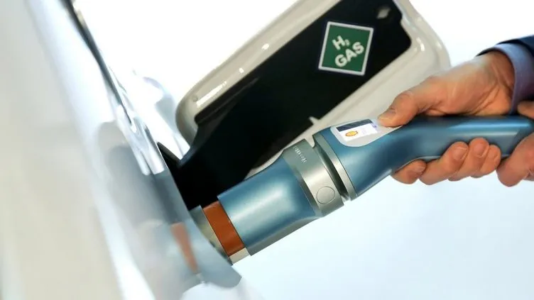 BMW’den hidrojen yakıtlı otomobiller için geleceğin istasyonu