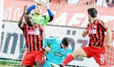 Kasımpaşa - Gaziantepspor maçı ne zaman saat kaçta hangi kanalda? Canlı