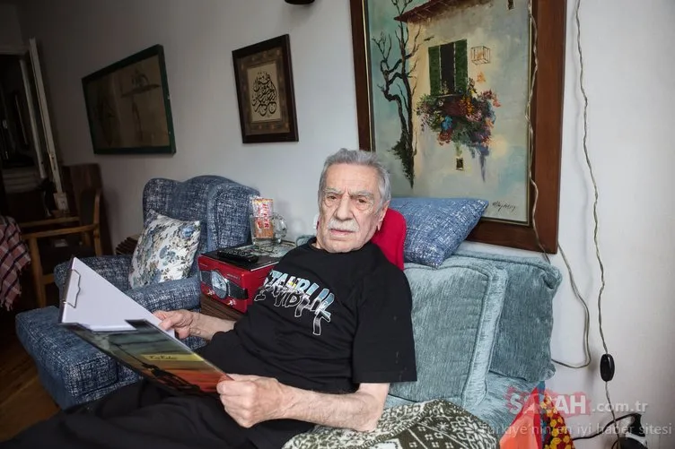 84 yaşındaki Aydemir Akbaş yasağa aykırı hareket eden 65 yaş üstü vatandaşlara isyan etti! Ünlü isimlerden 65 yaş üstüne evde kal çağrısı...