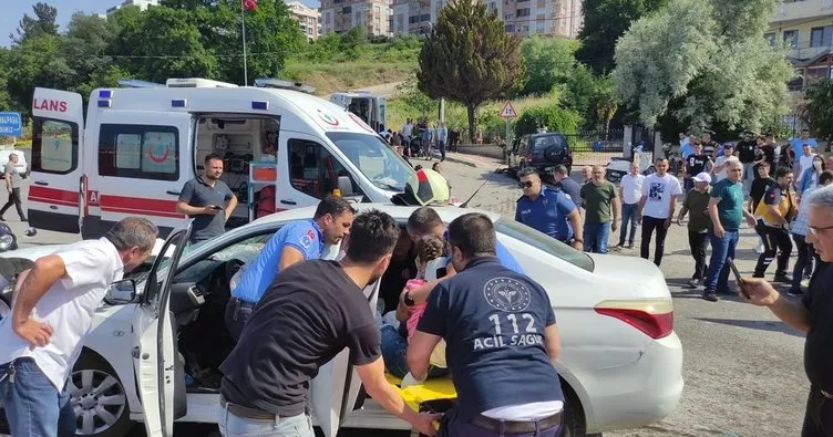 Bursa’da feci kaza! İki otomobil çarpıştı: 6 yaralı