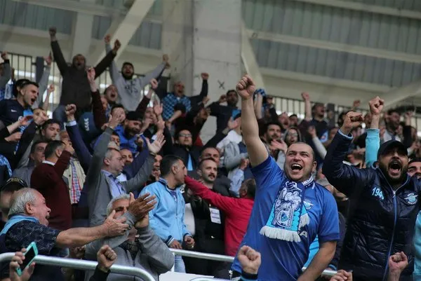Adana Demirspor'da play-off sevinci ağlattı