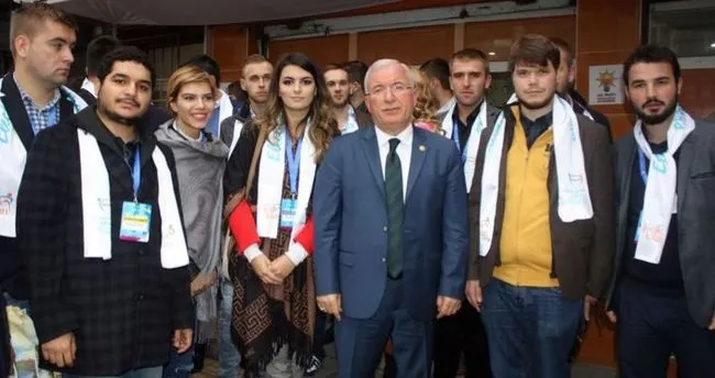 Balkanlı gençler: Türkiye güçlüyse biz güçlüyüz