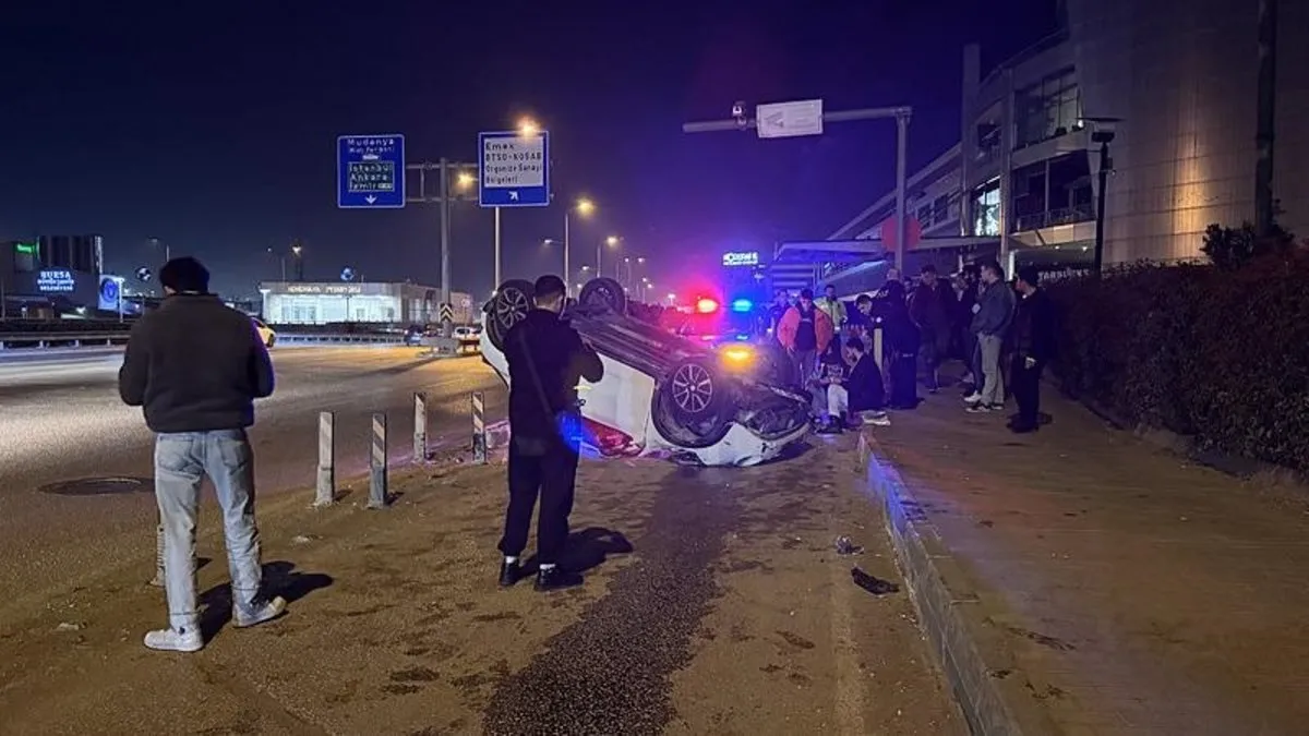 Bursa'da zincirleme trafik kazası: 5 yaralı