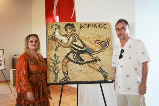 ayvalikta-bau-mimari-ve-restorasyon-programi-ogrencilerinden-muthis-sergi-1688575652166.jpeg
