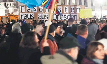 Faşistleri kovdular