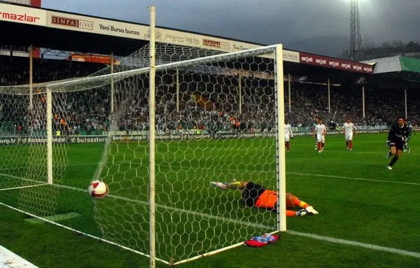 Hakan Dilek'le futbol ateşi
