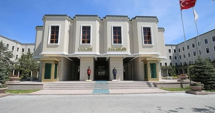 İçişleri Bakanlığı duyurdu: 17 ilde siber dolandırıcılık şebekelerine dev darbe! 503 şüpheli yakalandı!