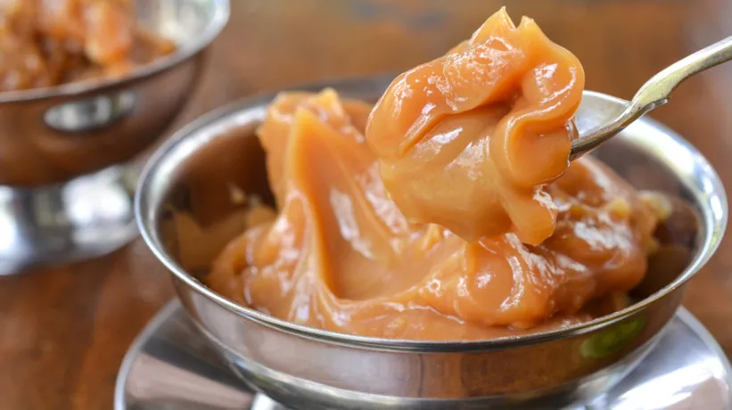 Tatlı severler bayılacak! Karamelli süt reçeli tarifi