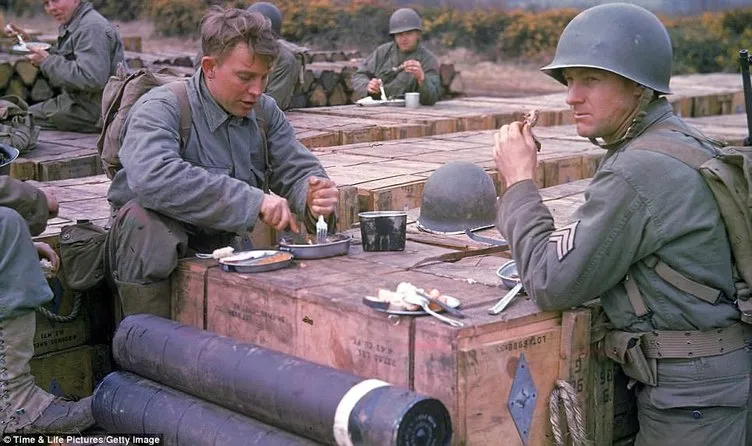 İkinci Dünya Savaşı’nın zafer gününden fotoğraflar