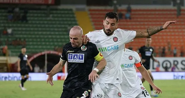 Alanyaspor, sahasında Fatih Karagümrük’ü mağlup etti Alanyaspor, sahasında Fatih Karagümrük’ü mağlup etti