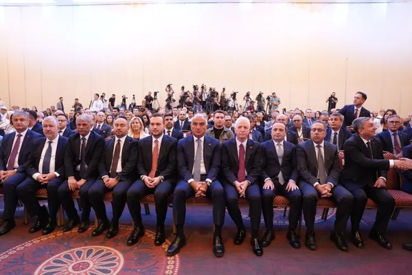 turkiye-plastik-atik-calistayi-bakan-ersoyun-katildigi-acilisla-basladi-1788168982326.jpg