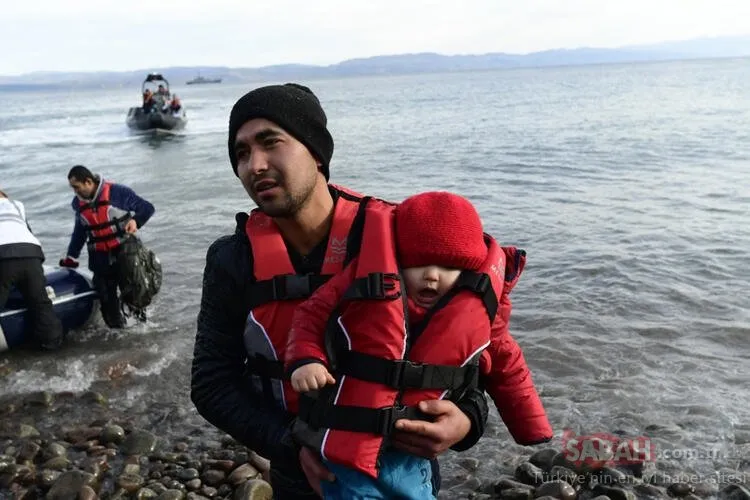 Son dakika! Yunanistan’a botlar ulaştı! Reuters fotoğrafları tek tek geçti...