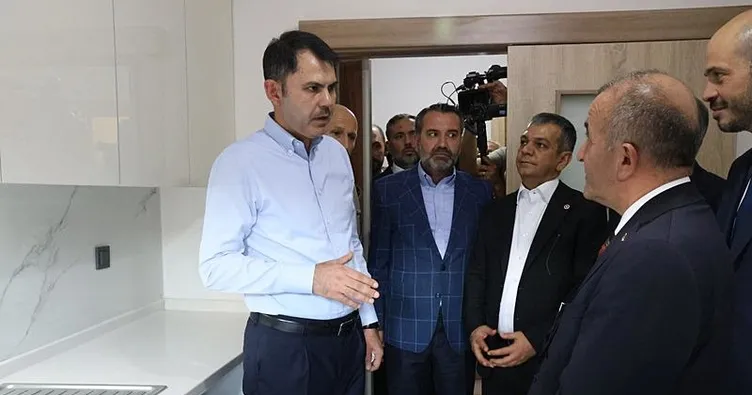 Bakan Kurum, TOKİ konutlarını inceledi