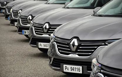 RENAULT YENİ LOGOSUNU TANITTI