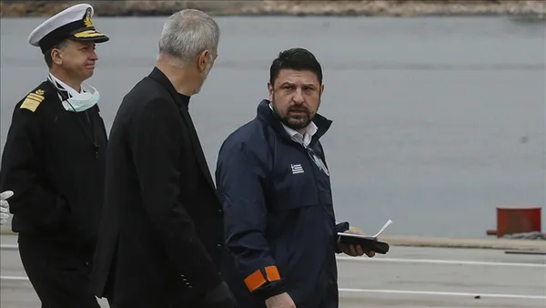 yunanistan-provokasyon-pesinde-turkiye-kiyilarina-yakin-adalara-tepki-ceken-ziyaretler-1644768006959.jpg Yunanistan provokasyon peşinde! Türkiye kıyılarına yakın adalara tepki çeken ziyaretler...