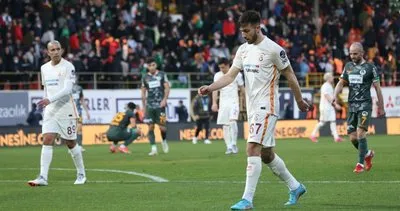Son dakika: Efecan Karaca Alanyaspor - Galatasaray maçında çığırından çıktı! Hakeme döndü ve…