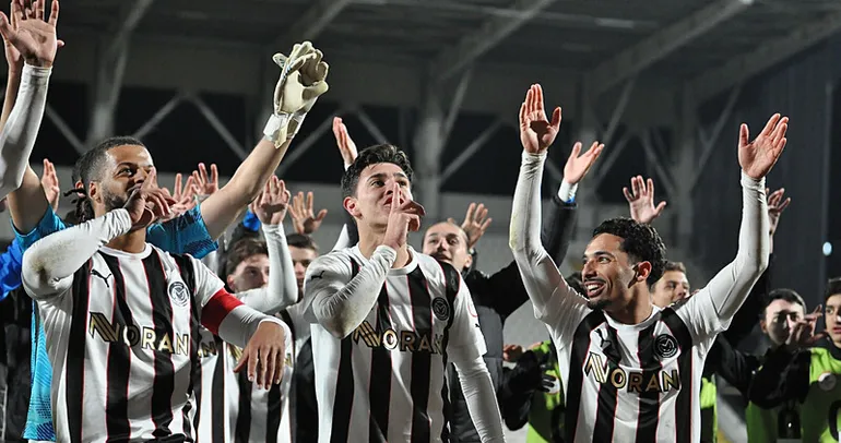 Manisa FK’da seri bitti