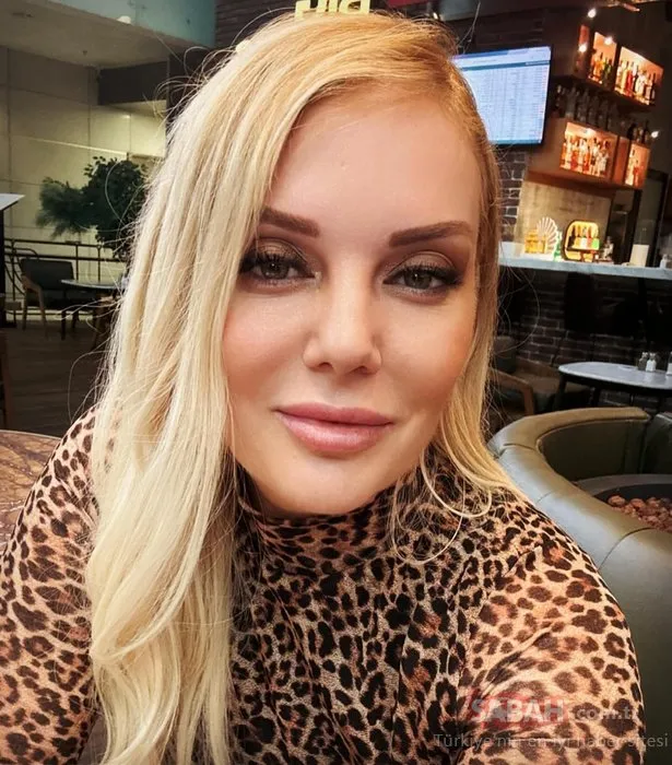 2015 yılında babasını kaybetmişti... Usta sanatçının kızı takipçilerini duygulandırdı ’Zaman beni en çok yaralayan şey’