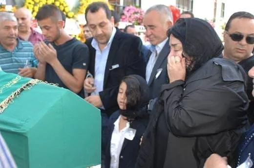 Nur Yerlitaş'ın anne acısı