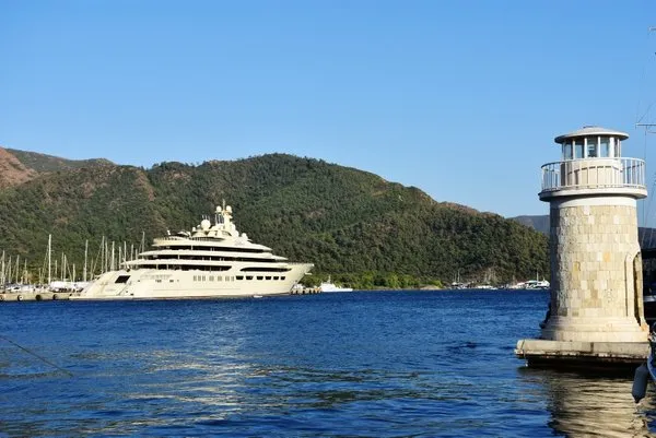 Marmaris'e resmen servet bıraktı! Bu büyüklükle Türkiye'de bir ilk oldu