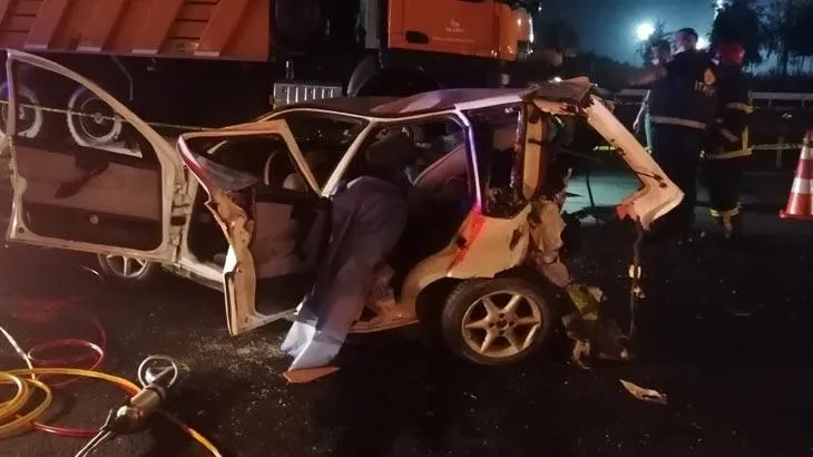 Son dakika: Kocaeli'nde feci kaza! 3 kişi öldü, 4 kişi yaralandı