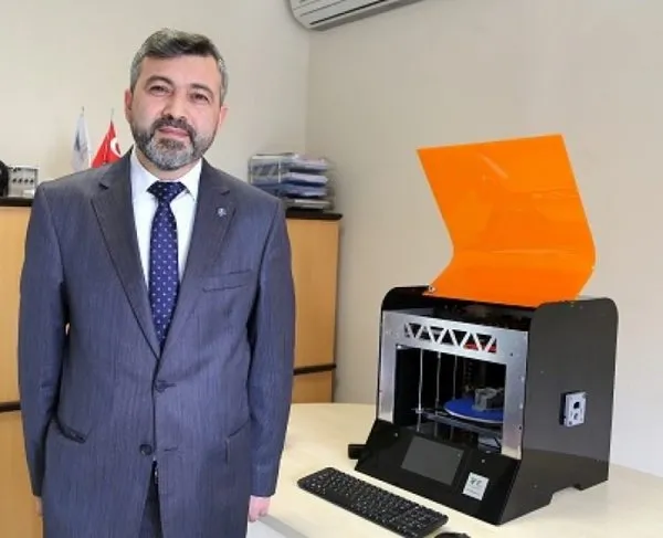 Bursa'da 3D boyutlu kopya makinesi üretttiler