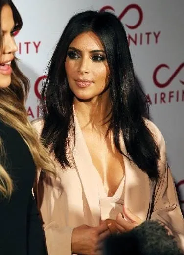 Kim Kardashian korkudan gülemiyor