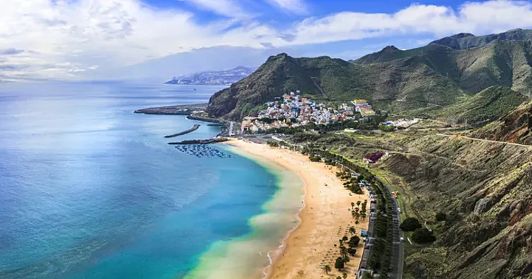 Kanarya Adaları’nda feci ölüm: Dev dalgalar can aldı