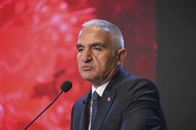 turizm-bakani-ersoy-tbmmde-2026-butcesini-anlatti-amac-turizmde-rekor-arkeolojide-yogun-calisma-1763112789920.jpg