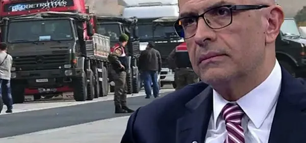 SON DAKİKA... Enis Berberoğlu'nun MİT ihaneti öncesindeki FETÖ trafiği deşifre oldu