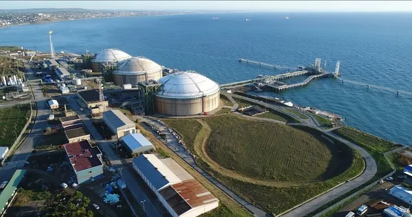 bakan-bayraktar-acikladi-turkiyenin-lng-gucune-yeni-yatirim-marmaraereglisi-terminalinde-depolama-kapasitesi-4-1783934267083.jpg